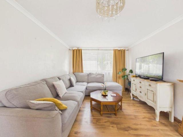 House for sale in Golden Valley, Folkestone