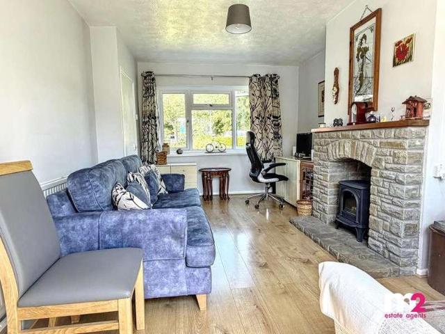 House for sale in Llangattock Nigh Usk, Wales