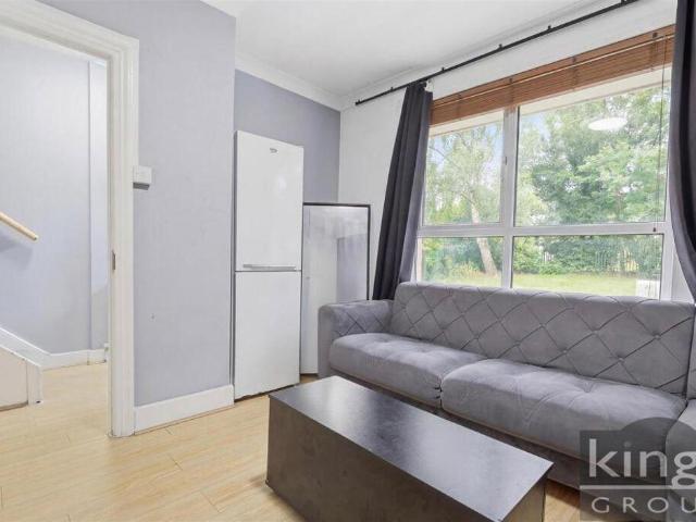 House for sale in Greater London