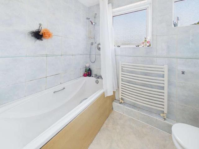 House for sale in Lunnon, Buckinghamshire
