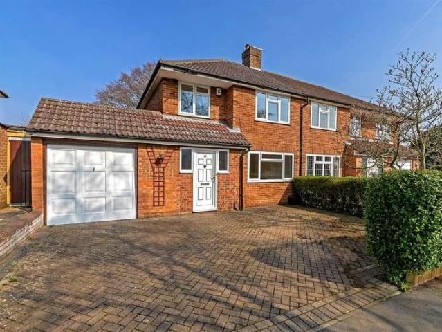 House for sale in St Albans, Chiswell Green