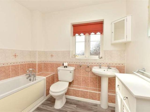 House for sale in Oad Street, Kent