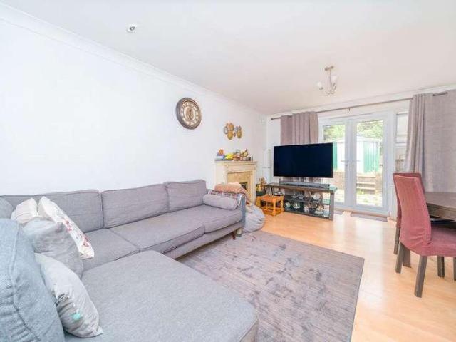 House for sale in Greater London