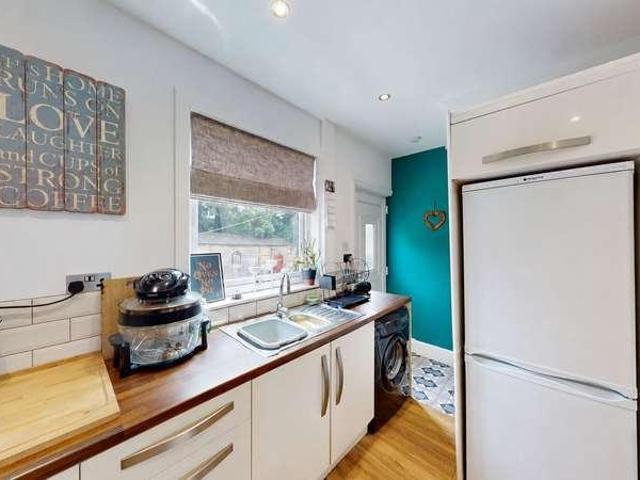 House for sale in Fernhill Gate, Lee Bank