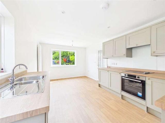 House for sale in Tunnel Hill, Forthampton
