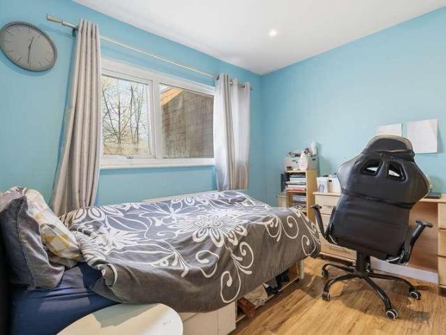 House for sale in Chigwell, Epping