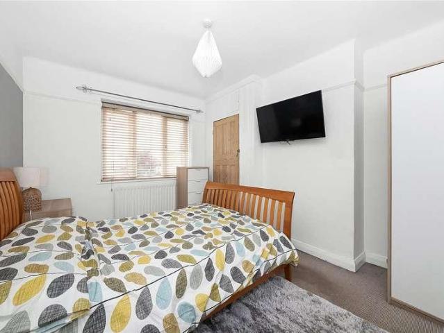 House for sale in London Borough of Croydon, Upper Norwood