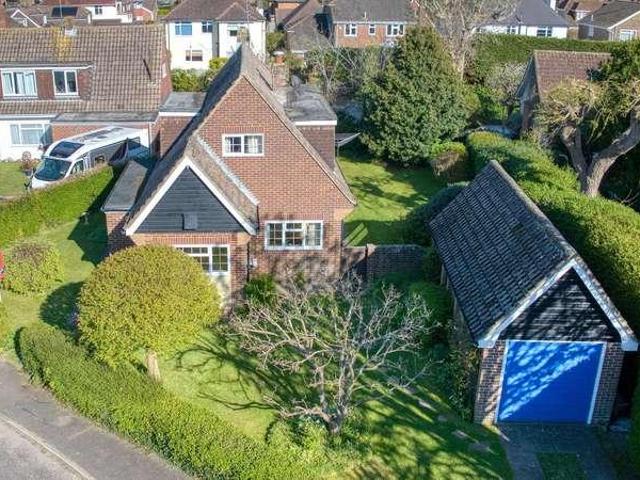 House for sale in Rustington, Clapham