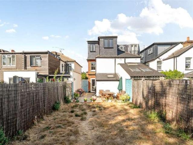 House for sale in West End, Blackhills