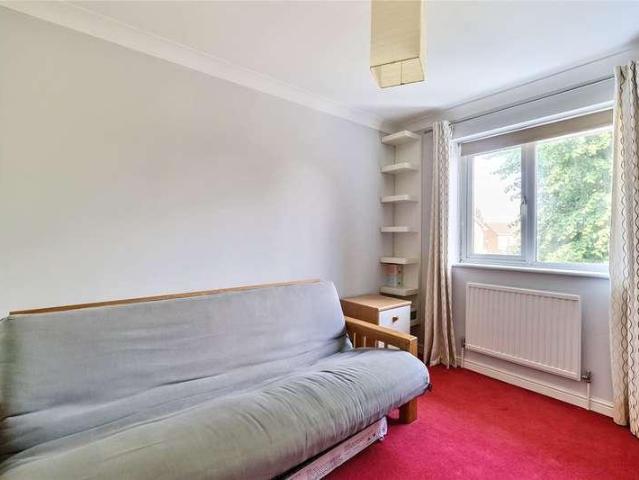 House for sale in Lower Halliford