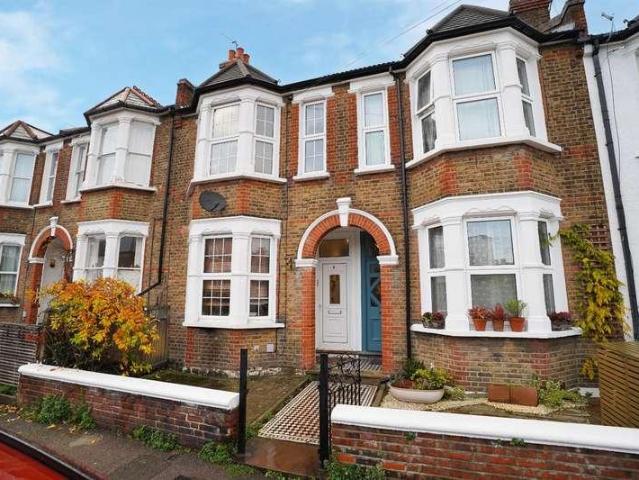 House for sale in London Borough of Lewisham, Brockley