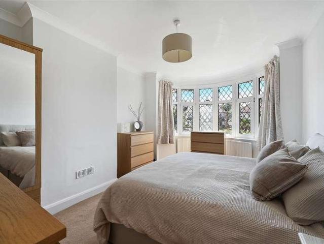 House for sale in Nork, Red Hill