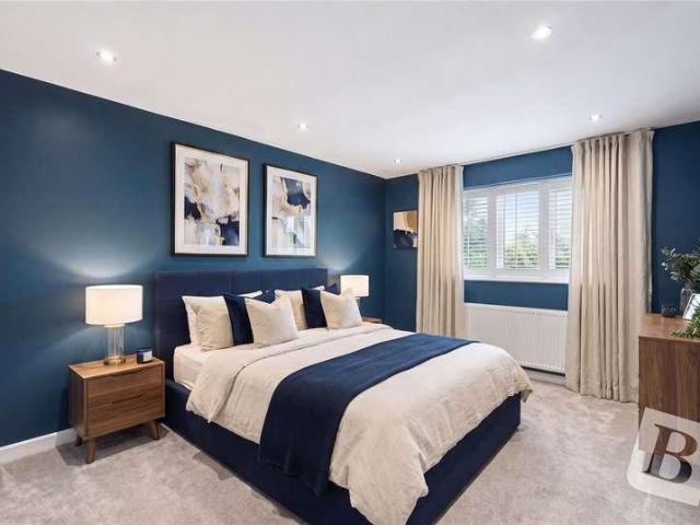 House for sale in Upminster Bridge, Greater London