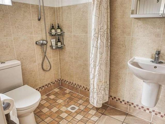 House for sale in Egginton, East Midlands