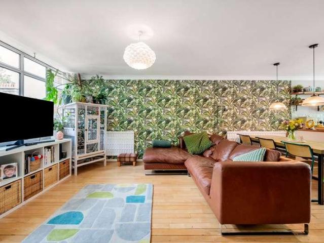 House for sale in Windmill Hill, Hamerton