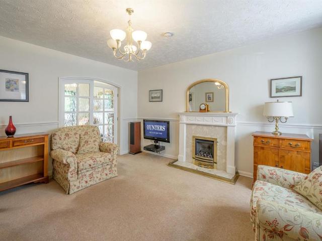House for sale in Kingswinford, West Midlands