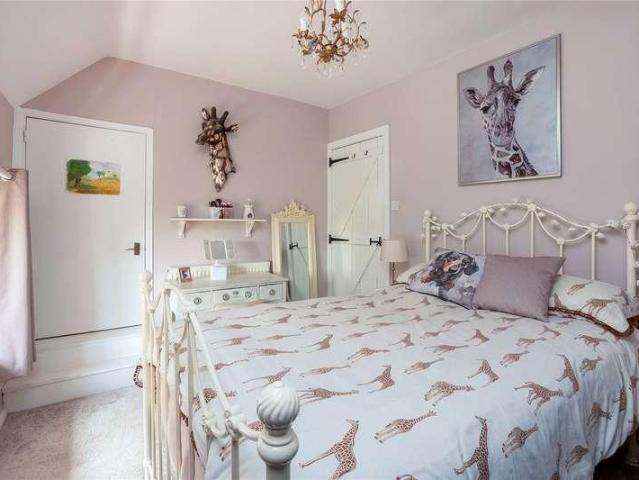 House for sale in Evershot, Oxfordshire