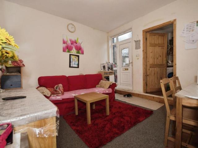 House for sale in Neepsend, South Yorkshire