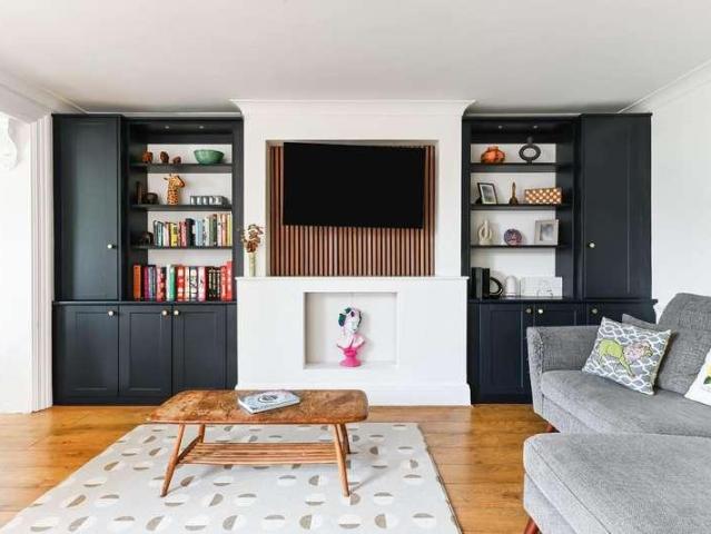 House for sale in Chessington, Chessington House for sale in Chessington, Chessington