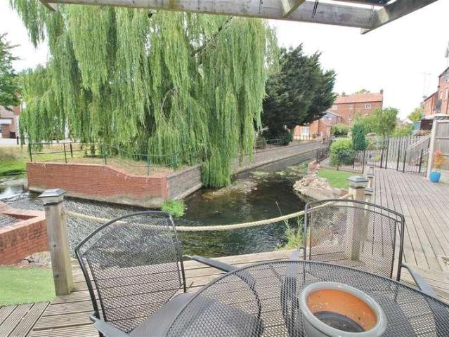 House for sale in Grantham, Barholm