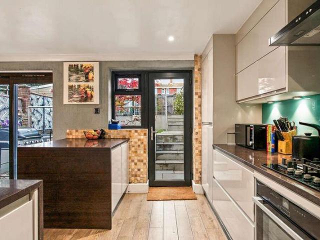 House for sale in Woodingdean, Brighton