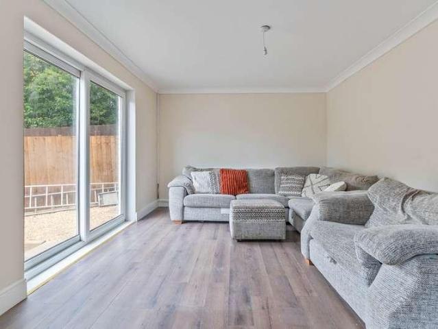 House for sale in Charlesville, Abersychan