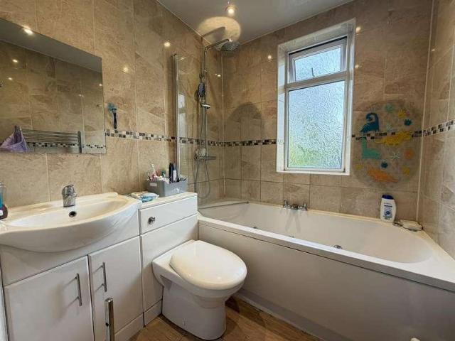 House for sale in Exley Head, Keighley