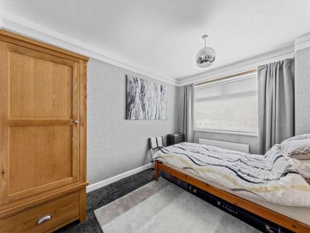 House for sale in Hood Manor, Warrington