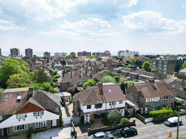 House for sale in West Worthing, Worthing