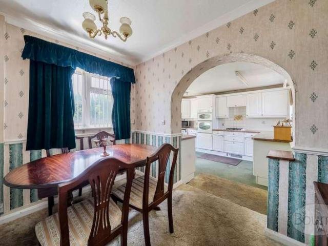House for sale in Fole, Surrey