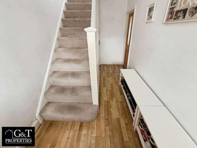 House for sale in Dunns Bank, Quarry Bank