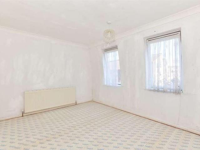 House for sale in Buckland, City Of Portsmouth