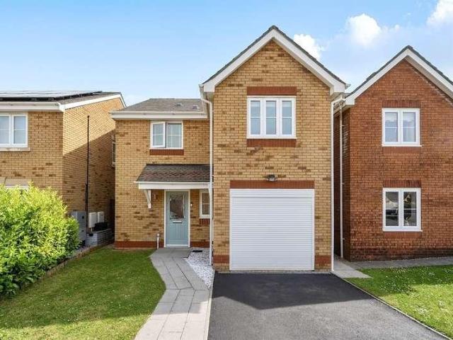 House for sale in Capel Hendre, Wales