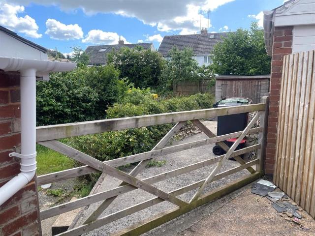 House for sale in Watergate, Devon