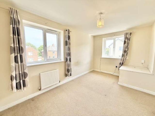 House for sale in Ford Estate, Tyne And Wear