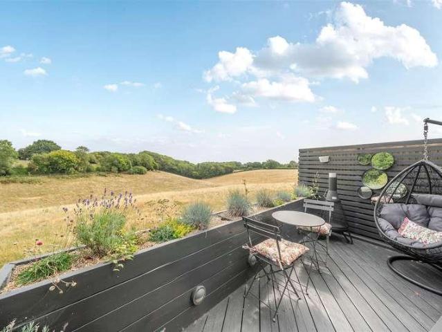 House for sale in Wigginton, Pouchen End