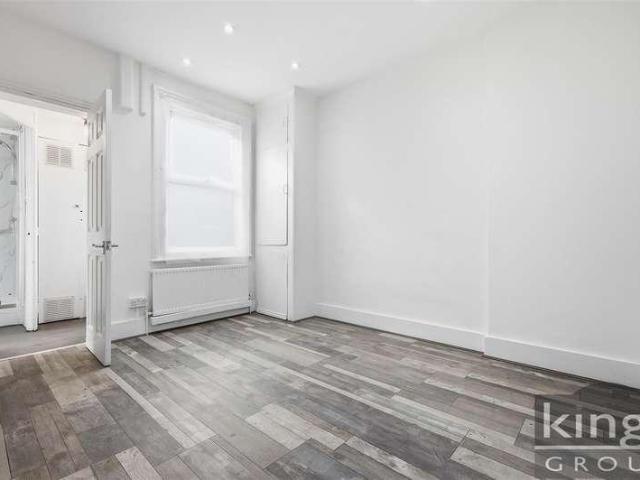 House for sale in Greater London
