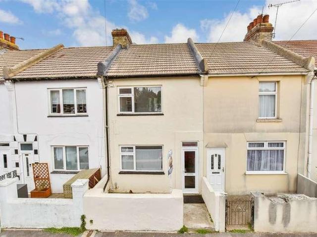 House for sale in Luton, Chatham