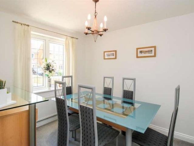 House for sale in Warmfield, West Yorkshire