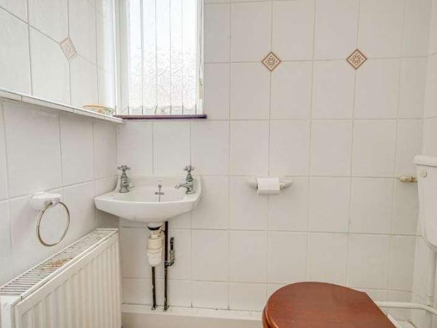 House for sale in Leighton-Linslade, Leighton Buzzard