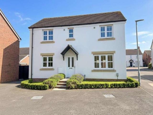 House for sale in Crosby Common, Clehonger
