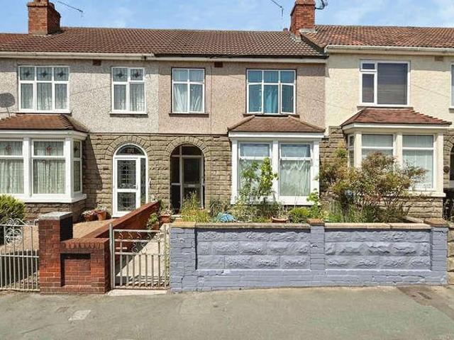 House for sale in Feckenham, City Of Bristol