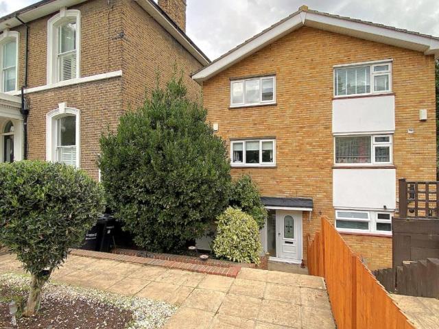 House for sale in Windmill Hill, Hamerton