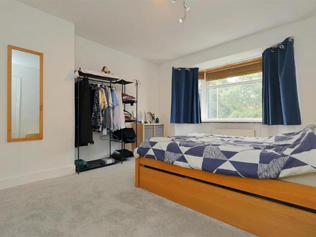 House for sale in Pudsey, West Yorkshire