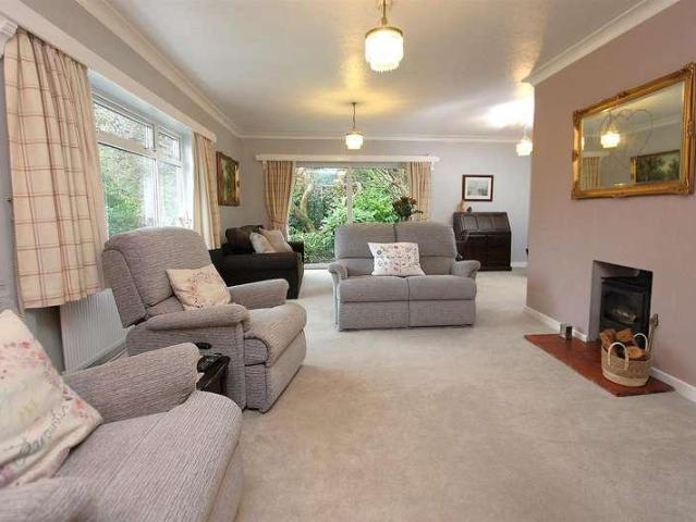 House for sale in Comberton, Rushock