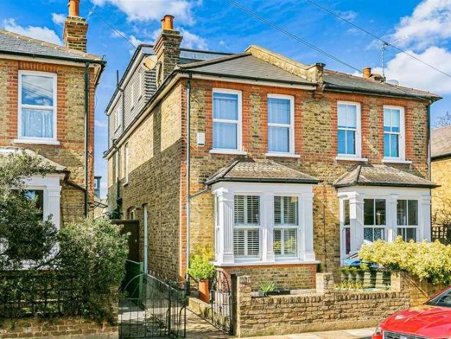 House for sale in Norbiton, Greater London