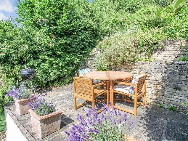 House for sale in Fossebridge, Gloucestershire
