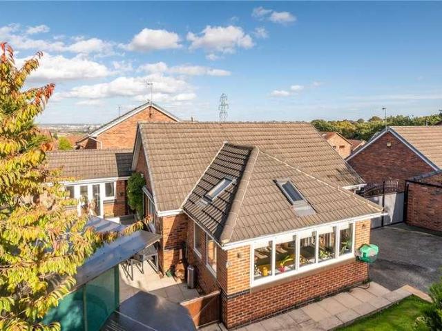 House for sale in Leeds