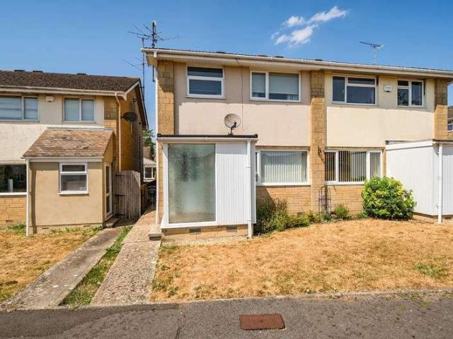 House for sale in Fossebridge, Gloucestershire
