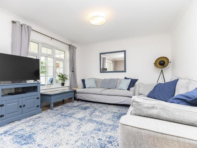 House for sale in West Cliff, Bournemouth